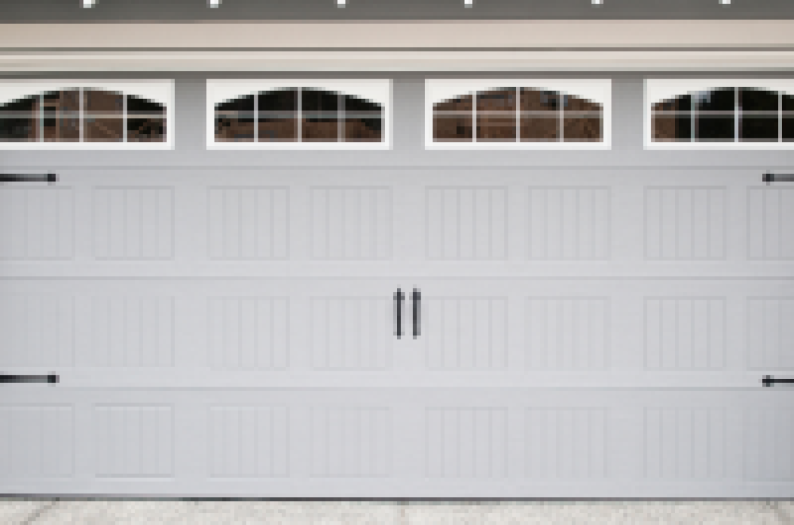 Options de personnalisation pour des portes de garage modernes